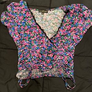 Cute floral top